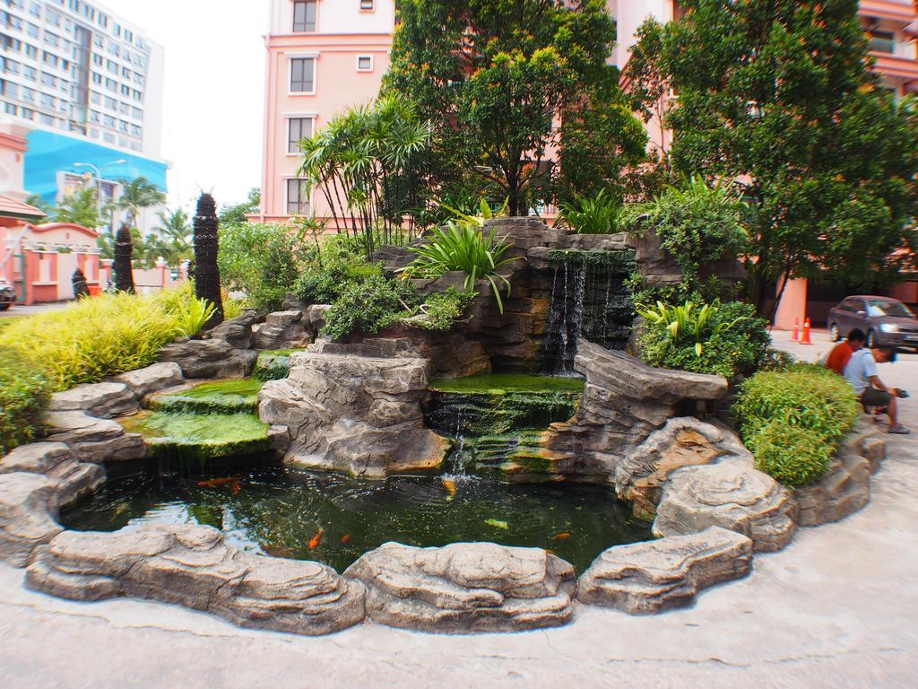 Marina Court Kota Kinabalu-Stay And Get Cash Rebate Exteriör bild